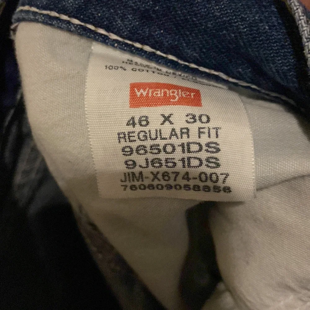 Wrangler Men’s Regular Fit Blue Jeans Size 46x30 💥